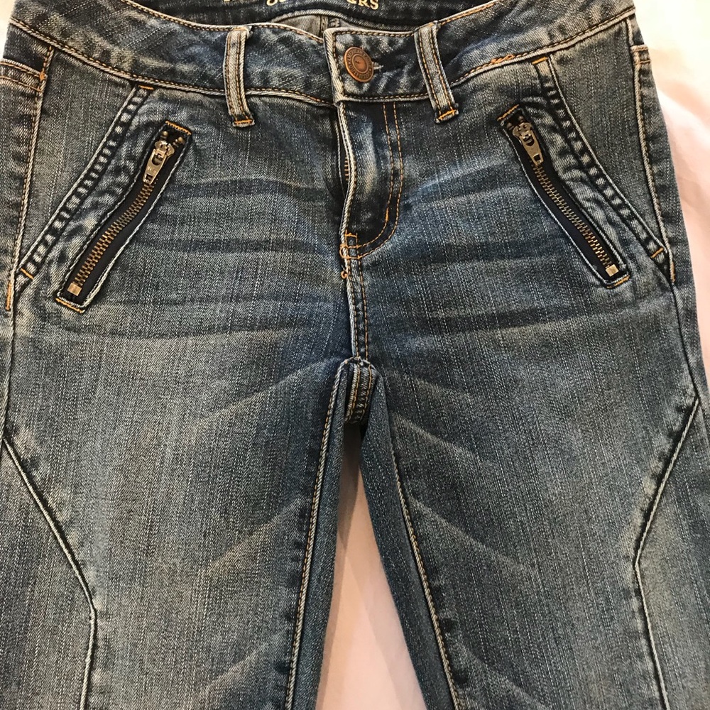 American eagle jeans with details, stretch